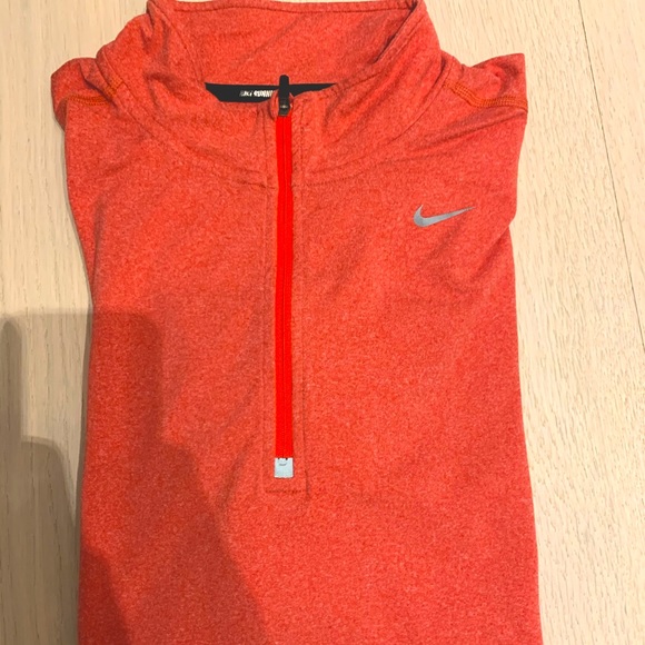 Nike - Men’s Dri-Fit Quarter Zip Long Sleeve (Medium) - Picture 2 of 2